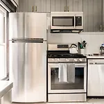 Wonderful Getaway In Bedford-Stuyvesant